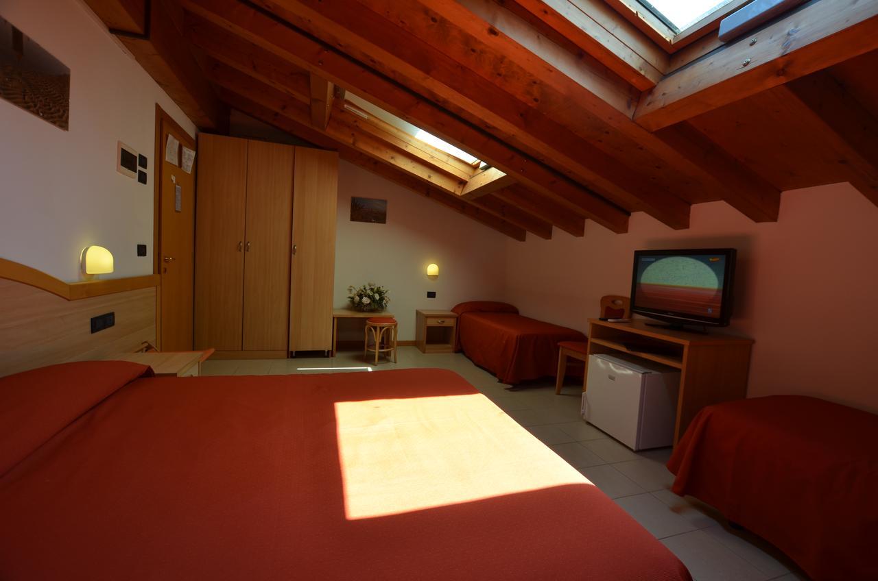 Hotel Tivoli Lignano Sabbiadoro Zewnętrze zdjęcie